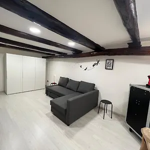 Appartamento La Casa Di Marty, Napoli